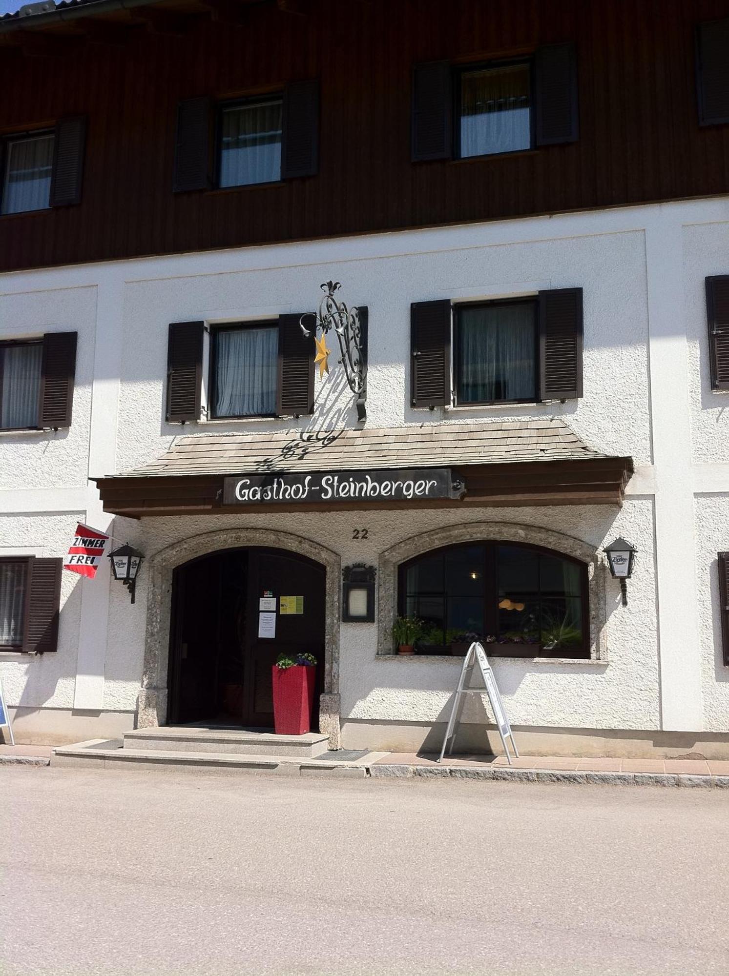 Gasthof Pension Steinberger Sankt Georgen im Attergau Esterno foto
